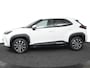 Toyota Yaris Cross 1.5 Hybrid 115 First Edition | stoel en stuurverwarming | Navigatie | Apple Carplay/Android Auto |