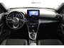 Toyota Yaris Cross 1.5 Hybrid 115 First Edition | stoel en stuurverwarming | Navigatie | Apple Carplay/Android Auto |
