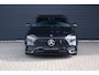Mercedes-Benz A-klasse 200 Business Solution AMG / Pano dak / 18 Inch AMG Velgen /