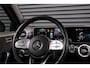 Mercedes-Benz A-klasse 200 Business Solution AMG / Pano dak / 18 Inch AMG Velgen /