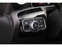 Mercedes-Benz A-klasse 200 Business Solution AMG / Pano dak / 18 Inch AMG Velgen /