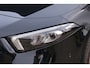 Mercedes-Benz A-klasse 200 Business Solution AMG / Pano dak / 18 Inch AMG Velgen /
