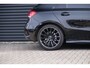Mercedes-Benz A-klasse 200 Business Solution AMG / Pano dak / 18 Inch AMG Velgen /