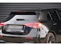 Mercedes-Benz A-klasse 200 Business Solution AMG / Pano dak / 18 Inch AMG Velgen /