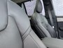 Volvo XC90 2.0 T8 Plug-in hybrid AWD Ultra Dark | Luchtvering | Bowers & Wilkins | Stoelmassage, ventilatie en verwarming | 360 Camera | Leder bekleed dashboard | Gelaagde zijruiten | Trekhaak