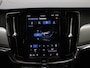 Volvo V90 T6 350pk AWD Ultra Dark / 360 Camera / Head-Up / Schuif/kanteldak / Trekhaak / BLIS / Harman&Kardon / Elektr. Stoelen / Full-LED / Lederen Dashboard /