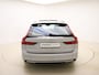 Volvo V90 T6 350pk AWD Ultra Dark / 360 Camera / Head-Up / Schuif/kanteldak / Trekhaak / BLIS / Harman&Kardon / Elektr. Stoelen / Full-LED / Lederen Dashboard /
