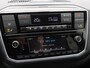 Volkswagen Up! 1.0 TSi 90 Pk Cross Up! | Stoelverwarming | Climatronic | Airco | Elektrische Ramen | Camera | DAB | Bluetooth | 16 Inch | 76.667 Km !!