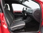 Volkswagen Up! 1.0 TSi 90 Pk Cross Up! | Stoelverwarming | Climatronic | Airco | Elektrische Ramen | Camera | DAB | Bluetooth | 16 Inch | 76.667 Km !!