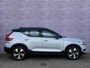 Volvo XC40 1.5 T4 Recharge R-Design | Stoel/Stuurverwarming | adaptieve cruise | Camera | Parkeersensoren V+A | Volvo on Call | Carplay | Keyless entry/start | Elektrisch bedienbare achterklep |