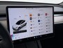 Tesla Model Y RWD SOH 95% Warmtepomp LFP-Accu Leder Lmv Camera's Panoramadak Adap.Cruise Navi Ecc Autopilot Stoel+Stuur+Achterbank Verwarming Elek.Achterklep Dodehoek detector Draadloze telefoonlader 1e Eigenaar Origineel Nederlandse Auto Fabrieksgarantie op Motor en Accu tot 08-03-2032/160.000km