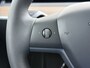 Tesla Model Y RWD SOH 95% Warmtepomp LFP-Accu Leder Lmv Camera's Panoramadak Adap.Cruise Navi Ecc Autopilot Stoel+Stuur+Achterbank Verwarming Elek.Achterklep Dodehoek detector Draadloze telefoonlader 1e Eigenaar Origineel Nederlandse Auto Fabrieksgarantie op Motor en Accu tot 08-03-2032/160.000km