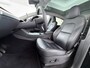 Tesla Model Y RWD SOH 95% Warmtepomp LFP-Accu Leder Lmv Camera's Panoramadak Adap.Cruise Navi Ecc Autopilot Stoel+Stuur+Achterbank Verwarming Elek.Achterklep Dodehoek detector Draadloze telefoonlader Origineel Nederlandse Auto Fabrieksgarantie op Motor en Accu tot 7-12-2030/160.000km