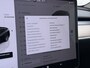 Tesla Model Y RWD SOH 95% Warmtepomp LFP-Accu Leder Lmv Camera's Panoramadak Adap.Cruise Navi Ecc Autopilot Stoel+Stuur+Achterbank Verwarming Elek.Achterklep Dodehoek detector Draadloze telefoonlader Origineel Nederlandse Auto Fabrieksgarantie op Motor en Accu tot 7-12-2030/160.000km