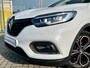 Renault Kadjar 1.3 TCe 160 EDC Black Edition | Trekhaak | BOSE | Stoelverwarming | Adaptive Cruise Control (ACC) | Blindspot | Navigatie | Climate Control | Apple CarPlay/Android Auto