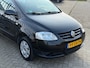 Volkswagen Fox 1.4 Trendline STUURBEKRACHTEGING l AUDIO l NIEUWE DISTRIBUTIE l GOED ONDERHOUDEN NETTE AUTO!