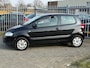 Volkswagen Fox 1.4 Trendline STUURBEKRACHTEGING l AUDIO l NIEUWE DISTRIBUTIE l GOED ONDERHOUDEN NETTE AUTO!
