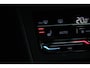Volkswagen Taigo 1.5 TSI R-Line Business | Adapt. Cruise | Camera | IQ-Light | Stoelverwarming | Keyless | Navi | Carplay