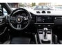 Porsche Cayenne Coupé 4.0 Turbo S E-Hybrid 680pk / TechArt / Trekhaak / Panoramadak / 360Camera / Head-up / Achterasbesturing / Keyless / Burmester / Softclose / Adaptieve Stoelen / 21'' / Cabron intr. / Luchtvering / Sportdesign+Chrono /