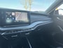 Skoda Octavia Combi 1.0 e-TSI Business Edition | Sfeerverlichting | Parkeersensoren | Apple Carplay | Lane Assist