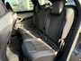 Peugeot e-5008 GT Avantage 73 kWh Alcantara bekleding | 360 camera | Adeptieve cruise control | Standkachel | Stoelverwarming | Elektrische stoelen met memory en massage | Lendensteun | Stuurwiel verwarming | Elektrische achterklep