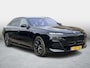 BMW i7 xDrive60 106 kWh NP. € 203.000,- / Bowers & Wilkins / Theater Screen / Executive Pack / Executive Lounge / M Sport Pakket Pro / Trekhaak / 4x Massage /