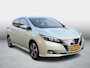 Nissan Leaf 2.ZERO EDITION 40 kWh SOH 90,1% / Adaptive Cruise / 4x Stoelverwarming / 3 Fase / Carplay / Camera-Voor/Achter / Navigatie / Keyless / Dodehoek / Full LED / 1e Eigenaar / Dealeronderhouden /
