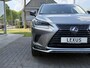 Lexus NX 300h Luxury Line | Dodehoekherkenning, Leer, Stoel + Stuurverwarming, 18 inch, Leer, Apple CarPlay/Android auto, Elektrische achterklep