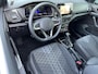 Volkswagen T-Cross 1.5 TSI 150pk DSG R-Line | Camera | Trekhaak | Navi | IQ light | Rijklaar incl. garantie