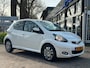 Toyota Aygo 1.0-12V Xcite White LUXE uitvoering airco leer zuinig