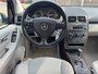 Mercedes-Benz A-klasse 200 Avantgarde AUT Pano Airco Schoon