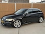 Audi A3 Sportback 30 TFSI S-line Sport Automaat | Dakrails | LED verlichting | Climate & cruise control | Afgevlakt stuurwiel | 18 inch velgen | Navigatiesysteem MMI | Parkeersensoren achter