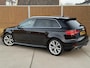 Audi A3 Sportback 30 TFSI S-line Sport Automaat | Dakrails | LED verlichting | Climate & cruise control | Afgevlakt stuurwiel | 18 inch velgen | Navigatiesysteem MMI | Parkeersensoren achter