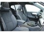Volvo XC40 B4 Mild Hybrid Plus Black Edition | Panoramisch Schuif-/Kanteldak | Connect Mictrotech/Nubuck Bekleding | Visual Park Assist incl. 360 Graden Camera | Harman/Kardon Premium Geluidssysteem | Elektrisch Verstelbare Stoelen | Stuurverwarming | Stoelverwarming | Getint Glas Achter | Adaptieve Cruise Control | Pilot Assist | Keyless Entry | Elektrische Achterklep