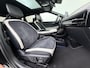 Kia EV6 GT-Line 77.4kWh SOH 100% Warmtepomp PanoDak Head-Up Alcantar/Leer Stoelventilatie Elek.Stoelen+MemoryMeridian SOH 100% 360°Camera Adap.Cruise Apple Carplay Android Auto Navi Ecc Stuur+Stoelverwarming Matrix Led Pdc DAB  Elek.Achterklep Lmv Lane Assist 1600kg trekvermogen! Laden tot 240kW 1e Eigenaar Origineel Nederlandse Auto € 57.000 nieuw