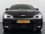 Kia EV6 GT-Line 77.4kWh SOH 100% Warmtepomp PanoDak Head-Up Alcantar/Leer Stoelventilatie Elek.Stoelen+MemoryMeridian SOH 100% 360°Camera Adap.Cruise Apple Carplay Android Auto Navi Ecc Stuur+Stoelverwarming Matrix Led Pdc DAB  Elek.Achterklep Lmv Lane Assist 1600kg trekvermogen! Laden tot 240kW 1e Eigenaar Origineel Nederlandse Auto € 57.000 nieuw