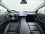 Tesla Model 3 **Gereserveerd** Long Range AWD 75kWh Facelift Trekhaak Warmtepomp Elek.Achterklep Lmv AutoPilot Leder Panoramadak Adaptive-Cruise Camera's Elektr.-Stuur+Stoelen+Spiegels+Geheugen+Easy-Entry+Verwarmde stoelen Park assistent Pdc WIFI Lane-Assist Navi LED DAB Voorverwarmen interieur Keyless One-Pedal-Drive 4WD SOH 86% 1e Eigenaar Origineel Nederlandse Auto Fabrieksgarantie op Accu en Motor tot 21-12-2028/192.00km € 62.000 nieuw !