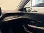 Peugeot 208 1.2 PureTech 100 Allure | Apple Carplay/Android Auto | Parkeersensoren | Lichtmetalen velgen