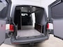 Volkswagen Transporter 2.0 TDI L2H1 28 | Trekhaak | Parkeerhulp | Laadruimte betimmering | Carplay |