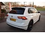 Volkswagen Tiguan 1.5 TSI ACT 3 X R-LINE AUTOM/PANO DAK/AIRCO-ECC/ADAP CRUISE/LEDER/MEMORY/CAMERA/NAVI/CARPLAY/XENON/BLUETOOTH/PDC