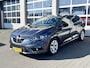 Renault Megane Estate 1.3 TCe Limited Airco Trekhaak Parkeerhulp voor en achter Getint glas vanaf B-styl Lichtmetalen velgen