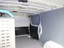 Renault Trafic 2.0 dCi 110 T30 L2H1 Comfort - Betimmering + Kast laadruimte - Stoelverwarming - Cruise