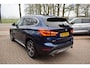 BMW X1 SDrive20i Orange Edition III AUTOMAAT/PANO DAK/CRUISE/NAVI/TREKH/NL-AUTO/HEAD-UP/STOEL VERW/CAMERA/LEDER/KEYLESS/XENON LED
