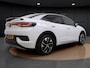 Volkswagen ID.5 Pro Business 77 kWh | Carplay | Camera | Stuur-/Stoelverwarming | Spiegelpakket | Elek. Achterklep | 19" |