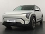 Kia EV3 Plus 81.4 kWh - Stoel- en stuurwielverwarming - Draadloze Oplader - Privacy Glass - Apple Carplay/Android Auto - Fabrieksgarantie t/m 2033