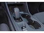Volvo XC40 T5 Recharge R-Design - IntelliSafe Assist & Surround - Verwarmde voorstoelen & stuur - Draadloze tel. lader - Elektr. bedienb. voorstoelen - Parkeercamera achter - Adaptieve LED koplampen - Parkeersensoren voor & achter - Extra getint glas - 19" LMV