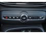 Volvo XC40 T5 Recharge R-Design - IntelliSafe Assist & Surround - Verwarmde voorstoelen & stuur - Draadloze tel. lader - Elektr. bedienb. voorstoelen - Parkeercamera achter - Adaptieve LED koplampen - Parkeersensoren voor & achter - Extra getint glas - 19" LMV