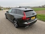 Volvo V60 Cross Country 2.0 D4 AWD Intro Edition Full Options