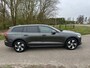 Volvo V60 Cross Country 2.0 D4 AWD Intro Edition Full Options