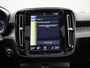 Volvo XC40 1.5 T4 Recharge Inscription | Automaat | Panorama dak | Apple Carplay / Android Auto | Stoel/Stuurverwaming | Virtual Cockpit | Navigatie | Elektrische Achterklep | Climate Control | Cruise Control |Lichtmetalen Velgen | Apple carplay